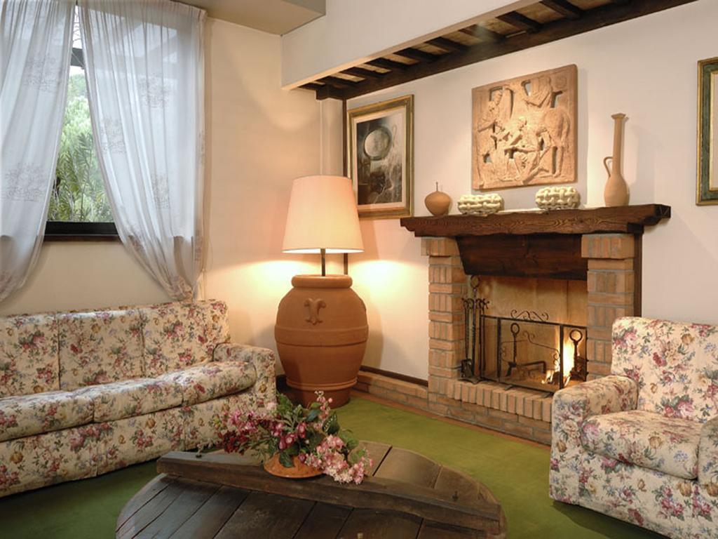 Hotel Gio Wine E Jazz Area Perugia Exterior photo